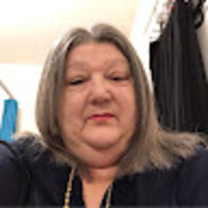 Meet your Posher, Janet